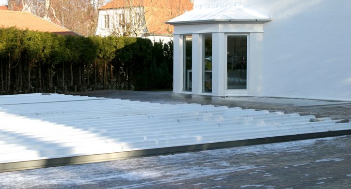 Vintertäckning pool i Sverige